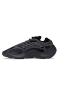 700 V3 Trainers